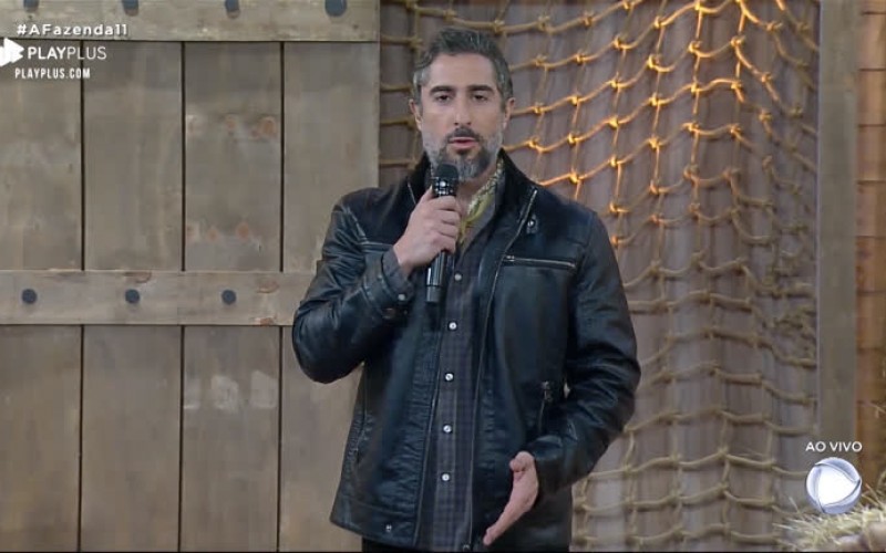 Marcos Mion anuncia expulsão de Phellipe Haagensen