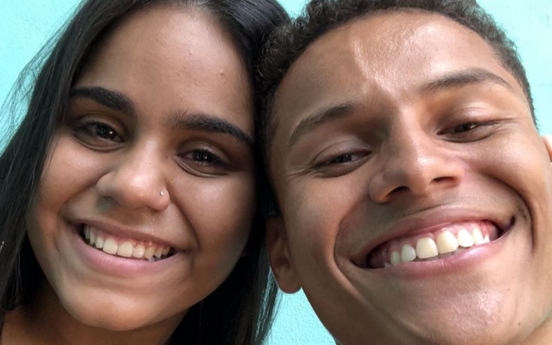 Namorada chora com declaração de Danrley: 