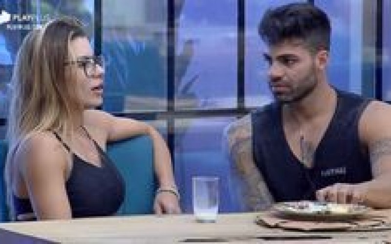 Netto recorda sua relação com Aricia Silva em A Fazenda 11