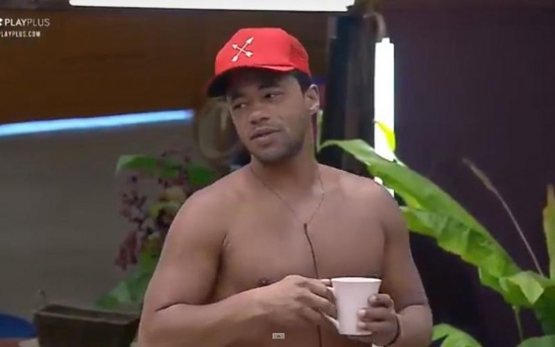 Phellipe é EXPULSO de A Fazenda 11