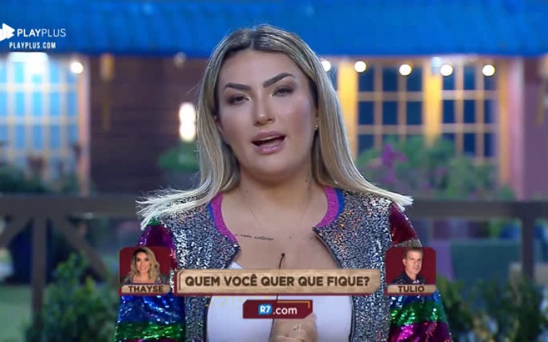 Roceiros pedem votos ao público antes da eliminação