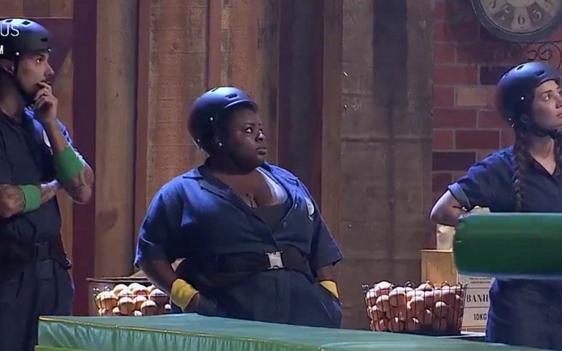 A Fazenda 12: Stéfani, após erro da Record, gera polêmica e vence a última prova do fazendeiro