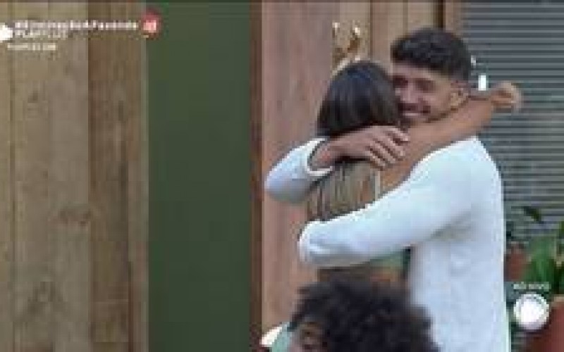 Veja 3 momentos fofos de Hari e Lucas após o término do namoro