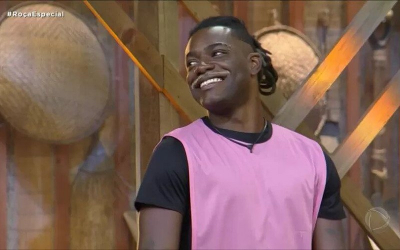 Pelé Milflows vence prova premiada com ajuda de Deborah e Tati Zaqui