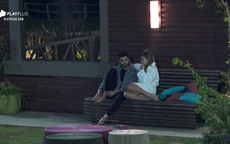 ‘Você foi um presente para mim’, diz Aricia para Netto