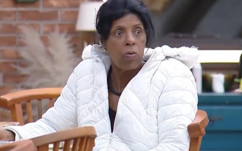 Arroz queimado gera nova rusga entre Lily e Márcia Fu