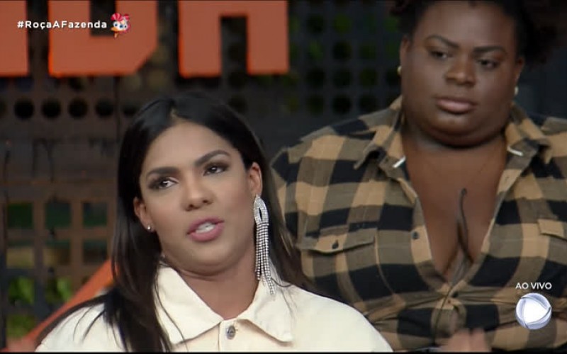 Com emoção, Tays vota em Jojo - A Fazenda 12