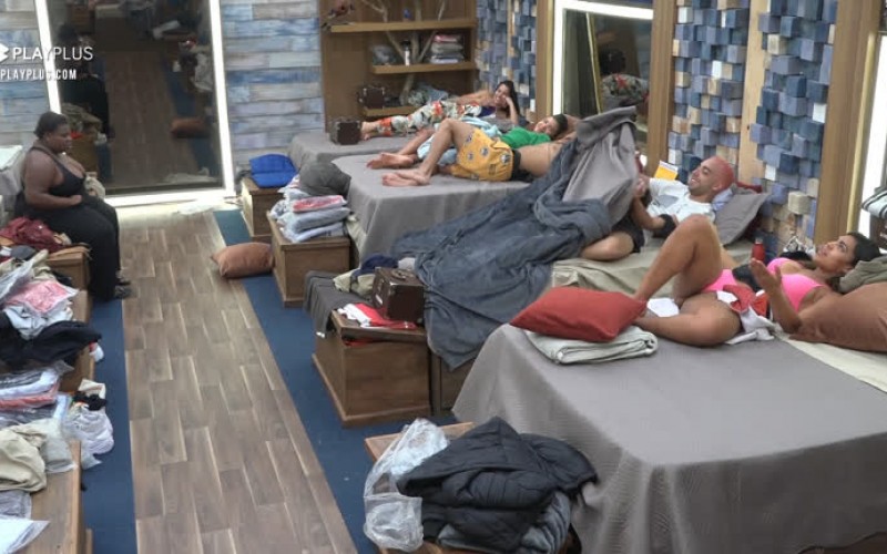 Jojo explica tese de cada peão - A Fazenda 12