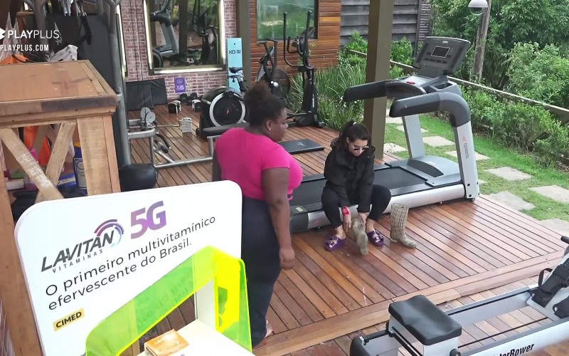 Jojo pede desculpas à Raissa - A Fazenda 12