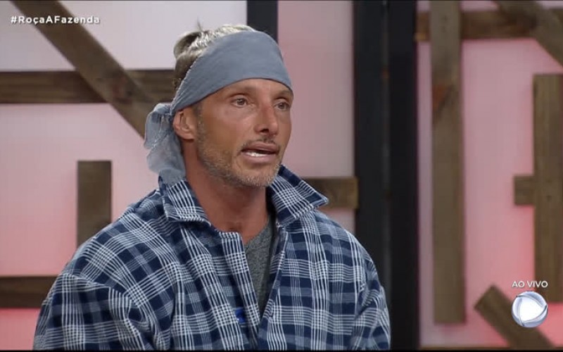 Juliano também vota em Raissa - A Fazenda 12