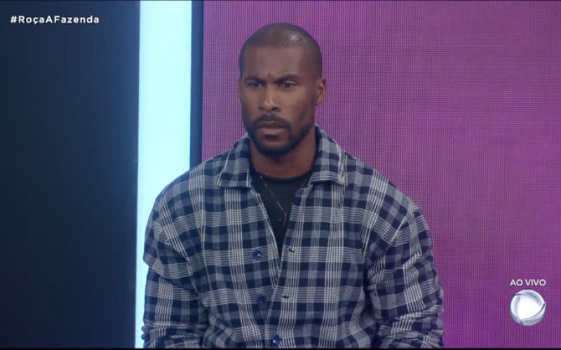 Rodrigo devolve voto em Mateus - A Fazenda 12