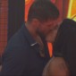 Jonas Sulzbach e Marciele se beijam no BBB 26