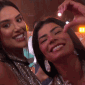 Marciele e Jordana dão selinho em show de Dilsinho no BBB 26